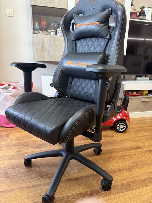 Геймърски стол Cougar Armor S