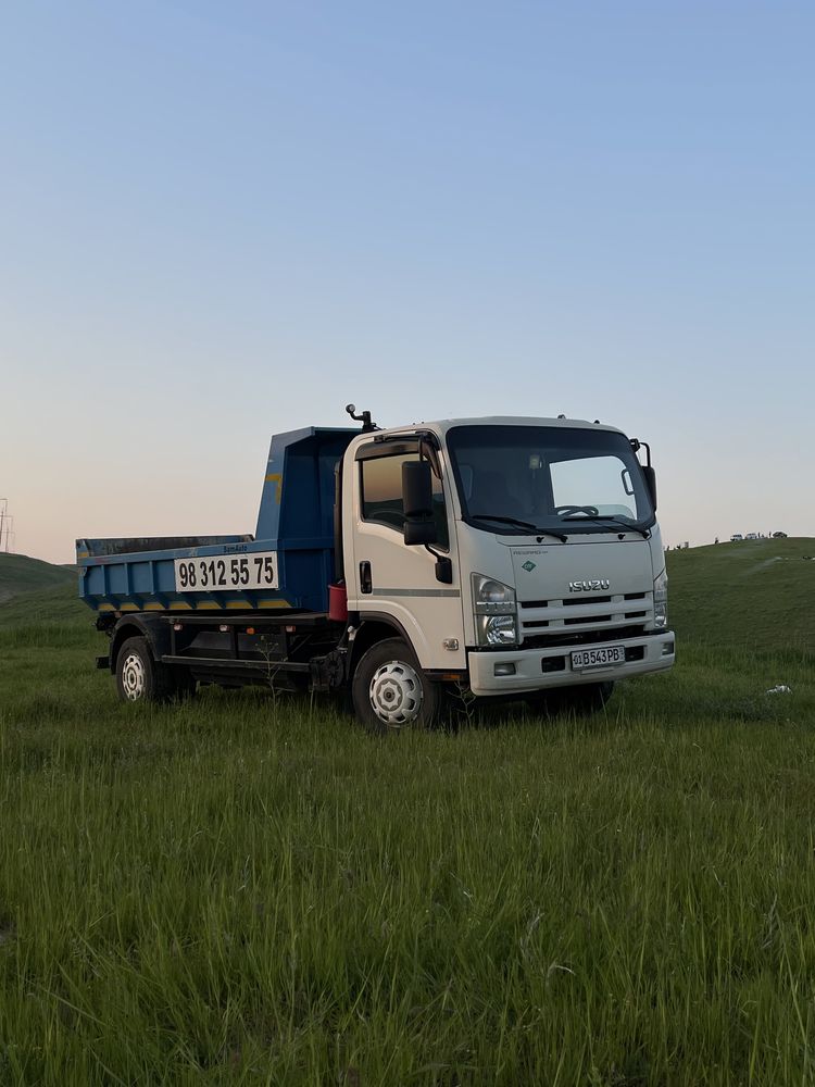 Isuzu самосвал