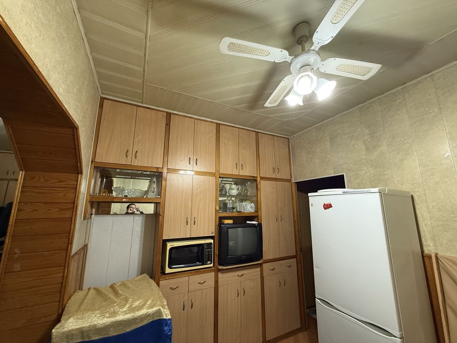 Продается 4 комнатная квартира на Ахмад-Югнакий 24 дом