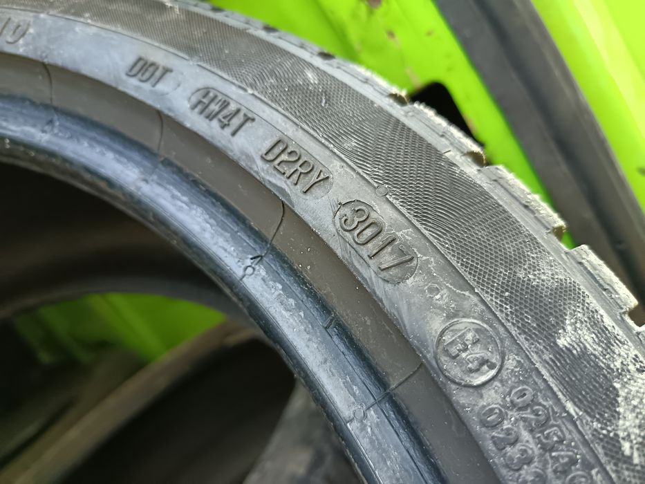 Anvelope MS iarna 255 35 18 continental 2017 5.4mm