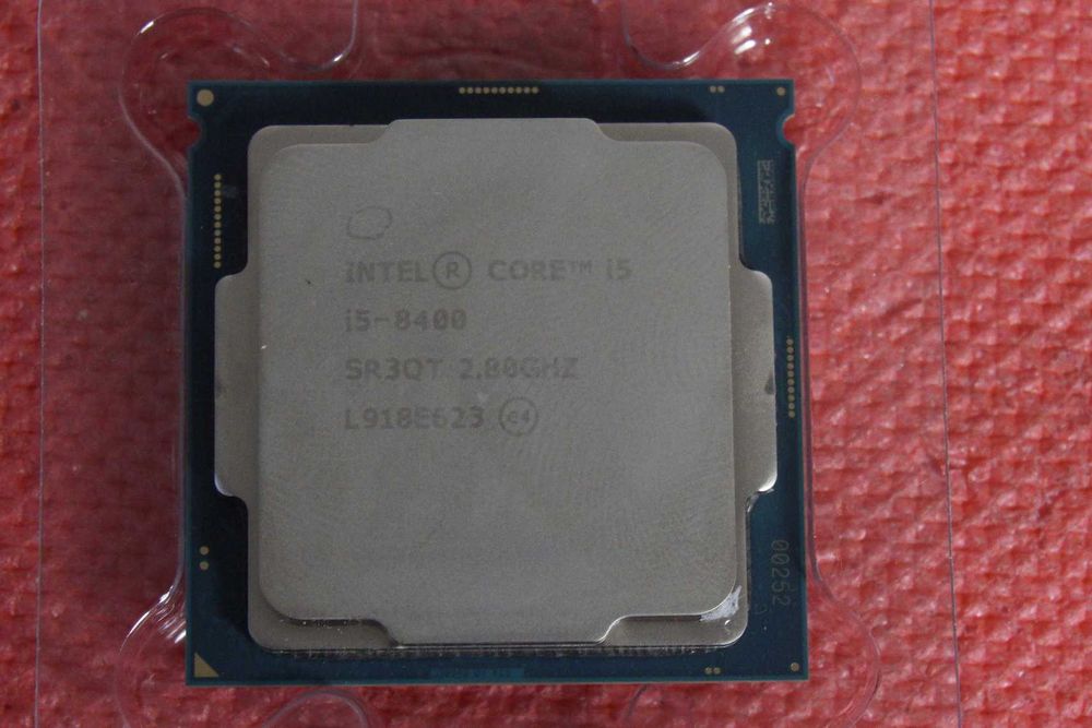 Процесор CPU Intel Core I5 8400 6core / Вкл.ДДС