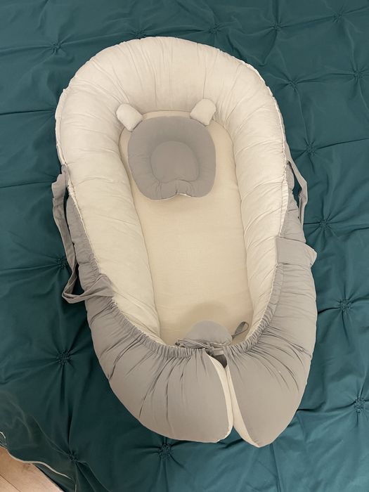 Baby nest nou nascuti