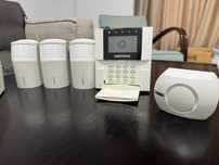 SISTEM ALARMA JABLOTRON (Centrala, Modul, Sirena, 3 Senzori (PIR)