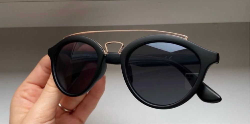 Готини слънчеви очила с UV защита