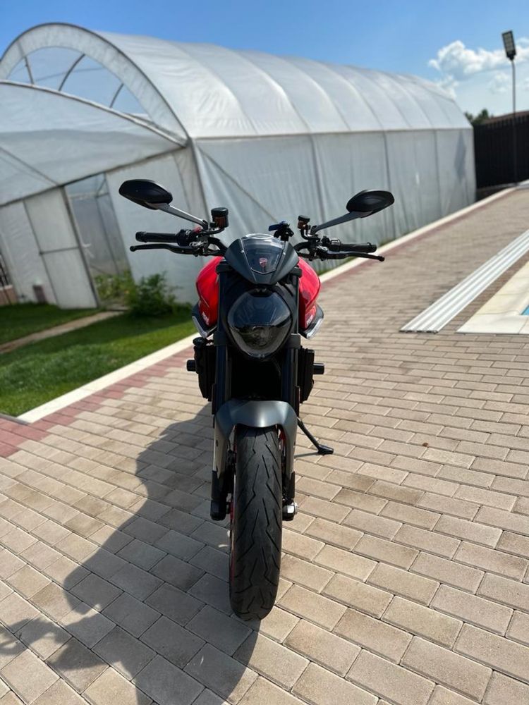 Ducati Monster+, 2022