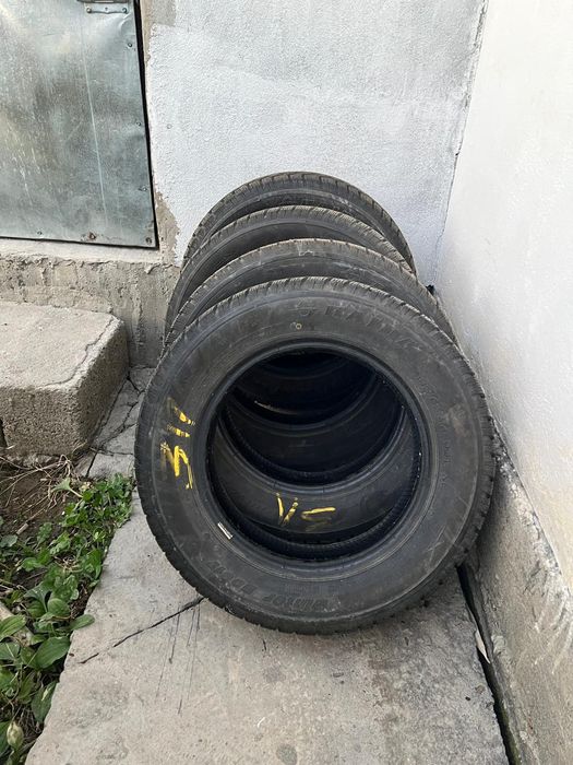 Комплект зимных шин