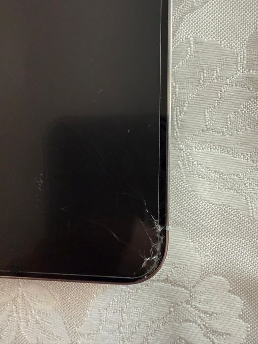 Iphone 12 pro cu defecte reparbile