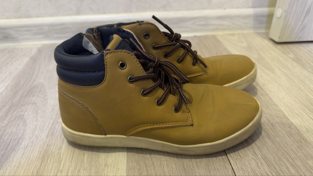 Б/у обувь на мальчка в хорошем состоянии