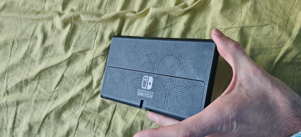 Nintendo switch oled Zelda Edition + 12 jocuri