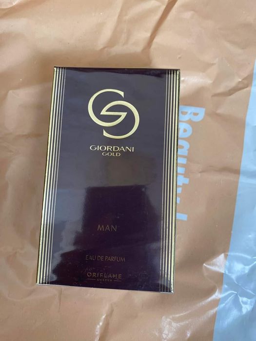 Transport gratuit &Giordani Gold Man Oriflame