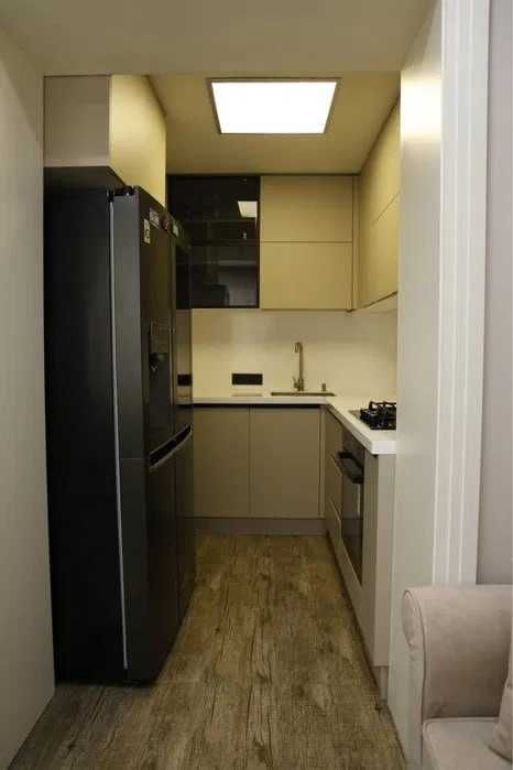 Zudlik bilan ijaraga beraman 3 xonali kvartirani shayxantoxurda 306*