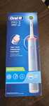 Oral B pro 3 електрическа четка за зъби
