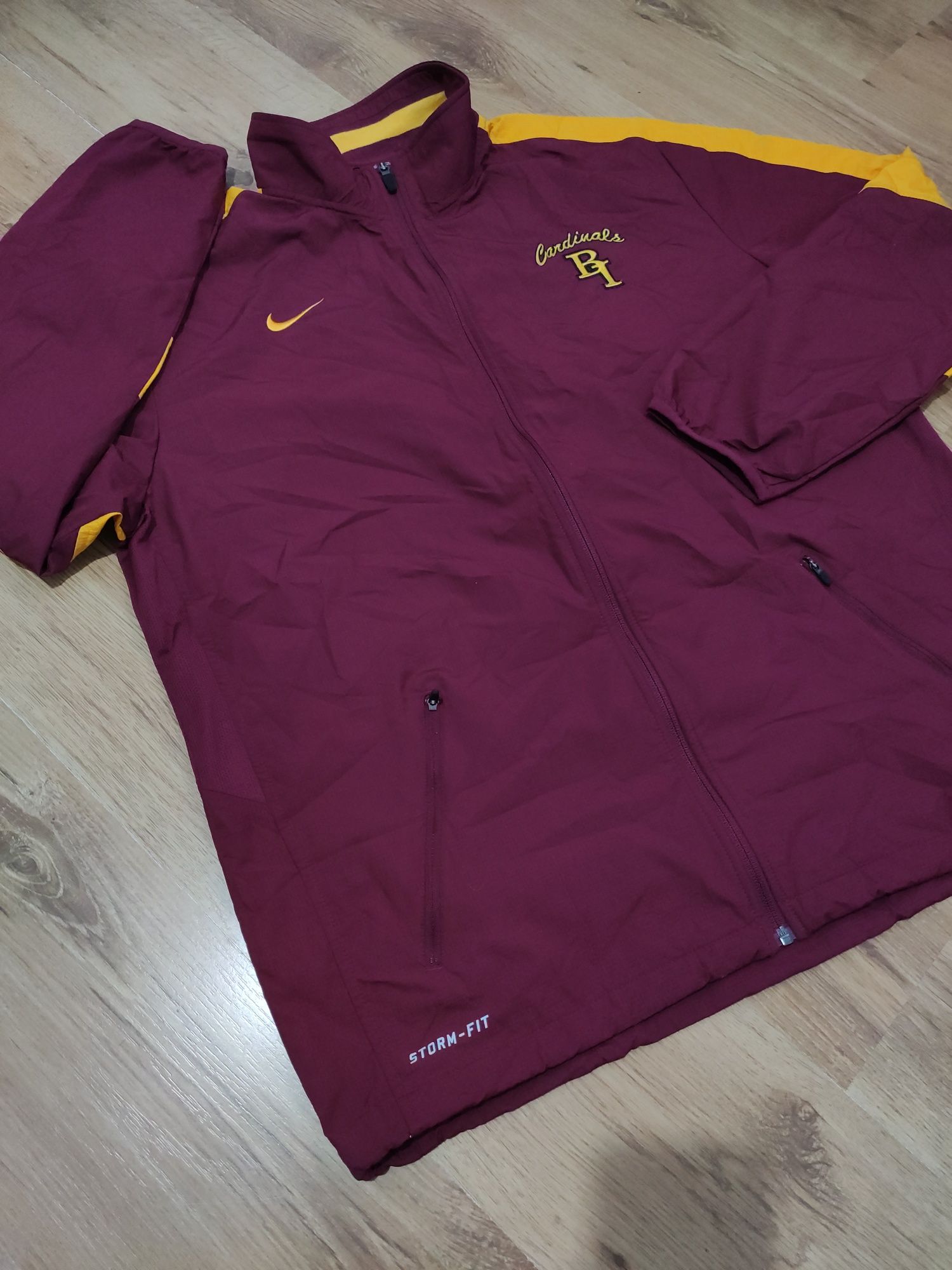 Jachetă Nike Storm Fit mărimea L