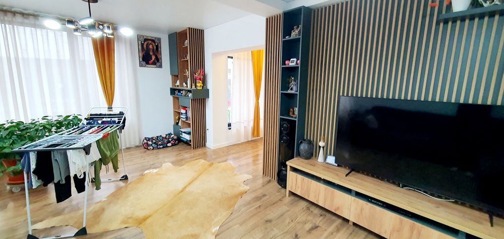 Vând vilă (casă) modernă 2023 Str Arcasilor utilată , mobilată premium