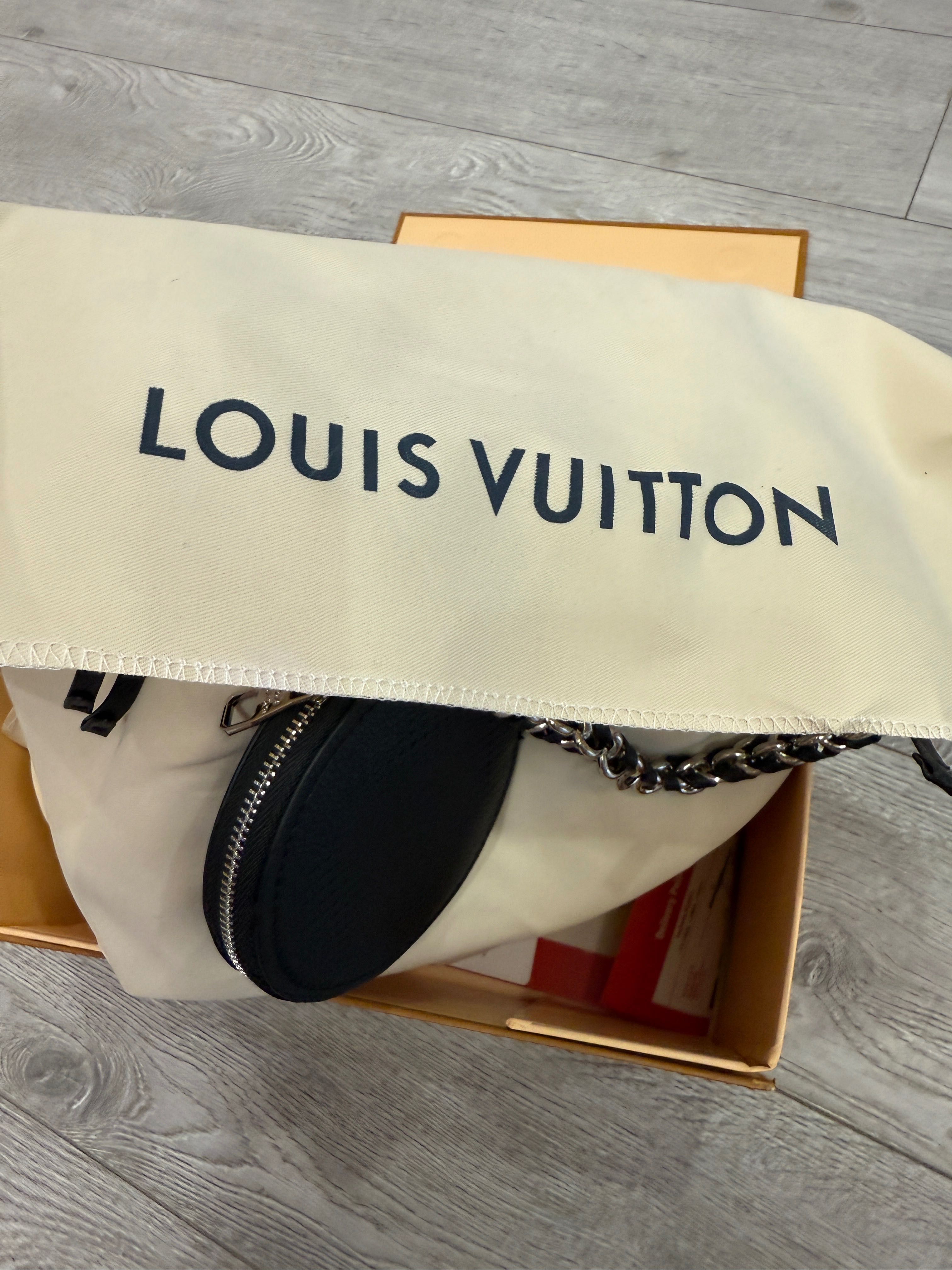 Дамска чанта Louis Vuitton
