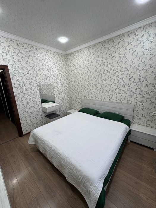 Продаётся квартира 90 кв.м. 3х комнатная, Алмазарский район.