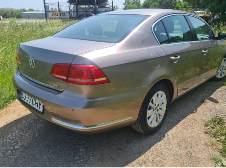 Vând VW Passat B7 berlina, an 2012