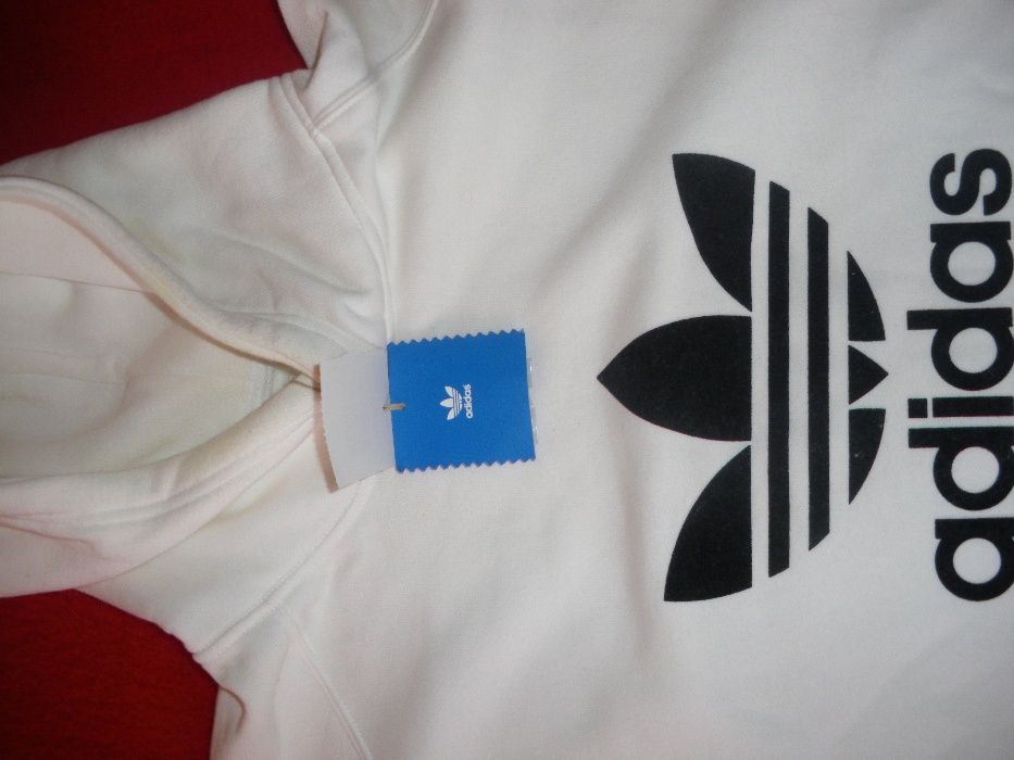 Оригинален суичър Адидас, нов