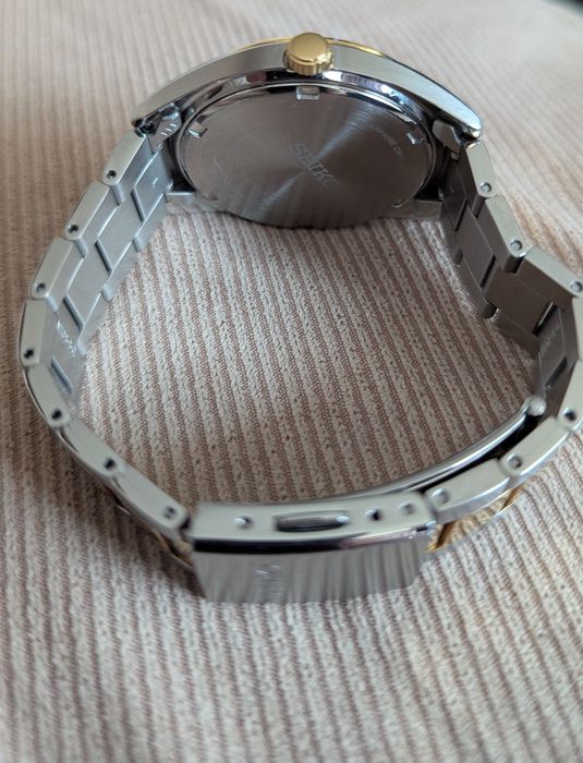 Seiko quartz 40mm