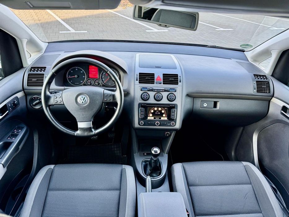 VW Touran , 1.9 TDI , 2010 , 7 Locuri , KLIMA , Recent Adusă