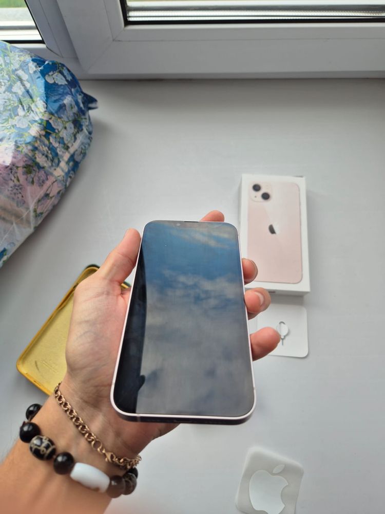 13 Iphone с коробкой
