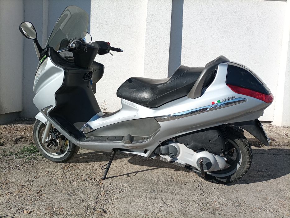 Vand Piaggio 200cc x8