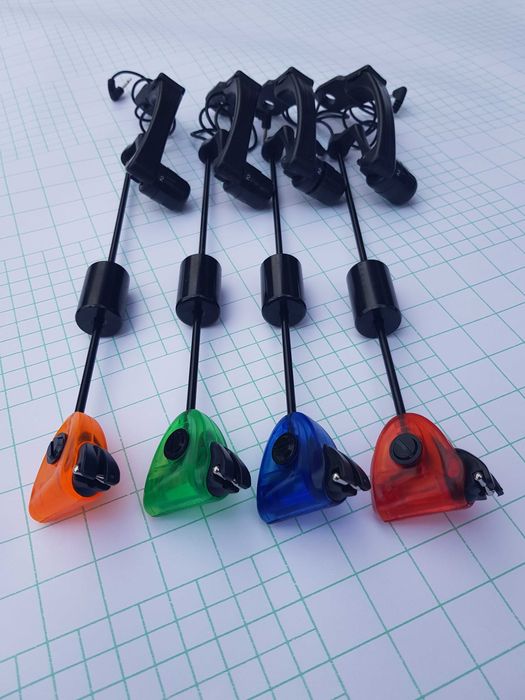 Set 4 Swingeri MKM3 cu Iluminare HAKUYO 2018 cu portocaliu