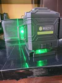 Laser 3D lumina verde