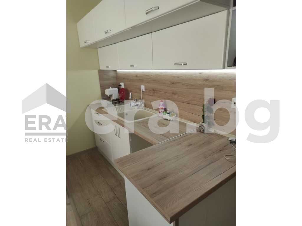 Продава се Двустаен апартамент в Варна, Победа - 62 кв.м за 2017 €/кв.м - Снимка #3