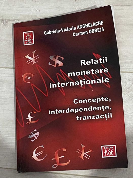 Vand manuale pentru facultate economie