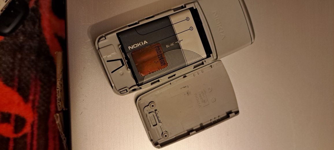 Nokia 2310 classic cu butoane impecabil