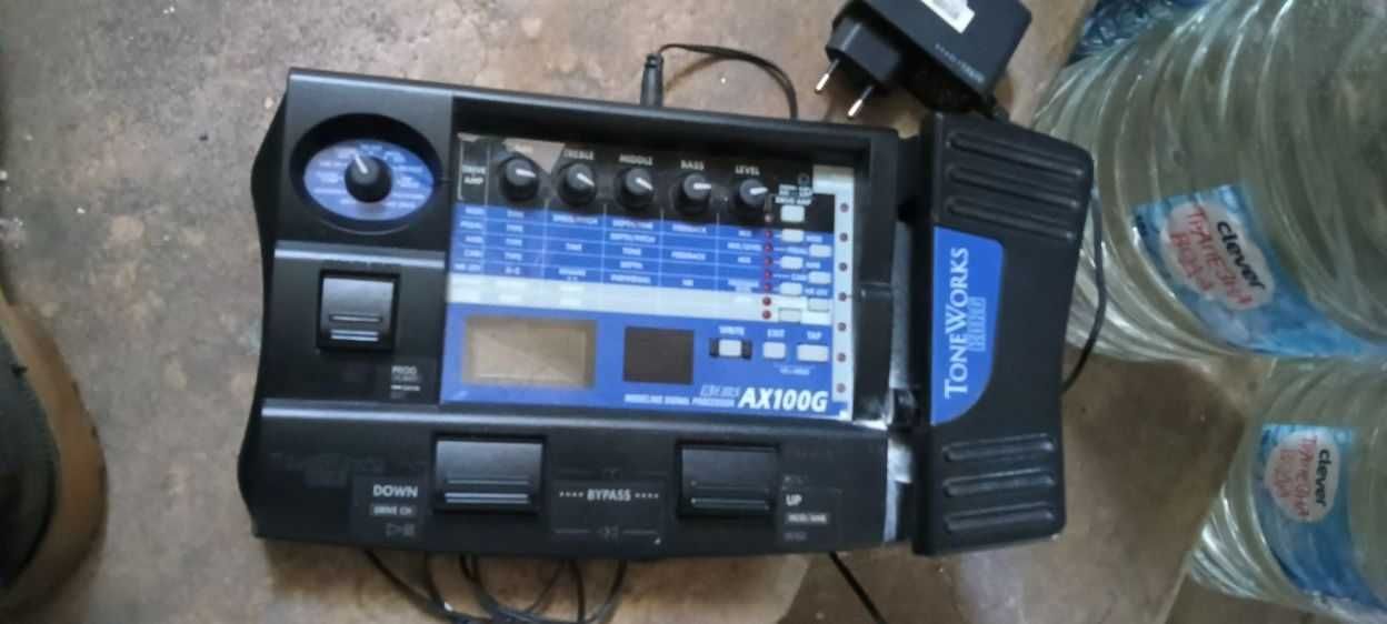 Line6, KORG, DIGITECH, ZOOM, NUX- процесор, може с китара, кубе