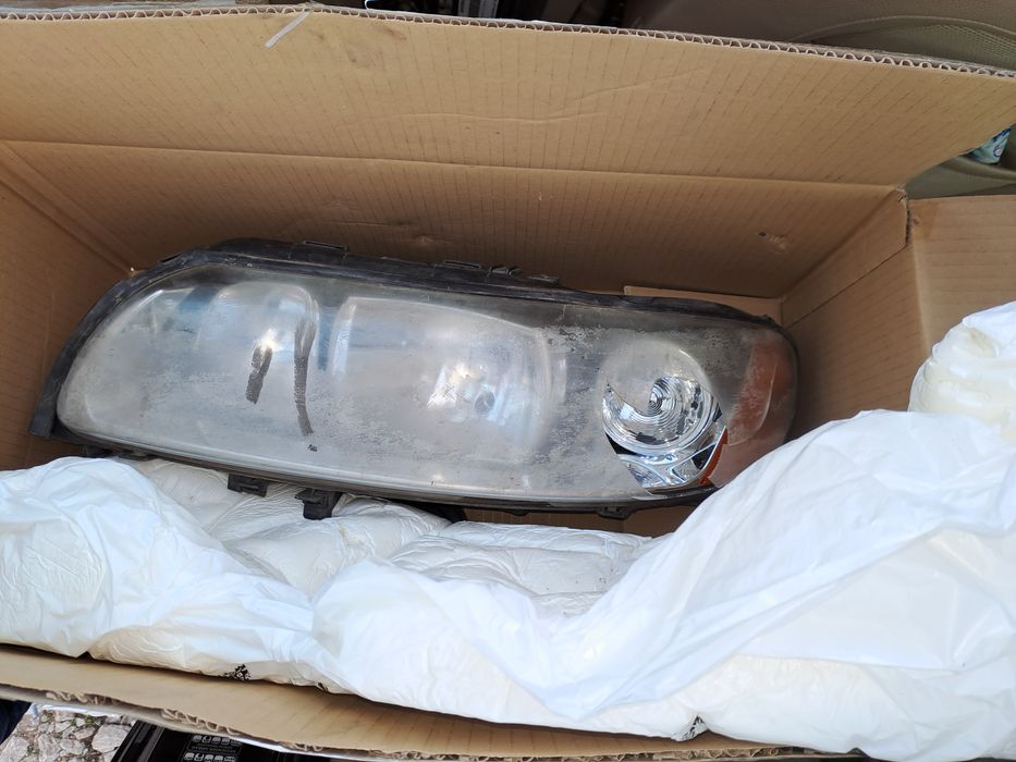 Фар  десен за Волво S60  ,2007 година,Договаряне