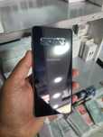 S10 plus 8.128 qora
