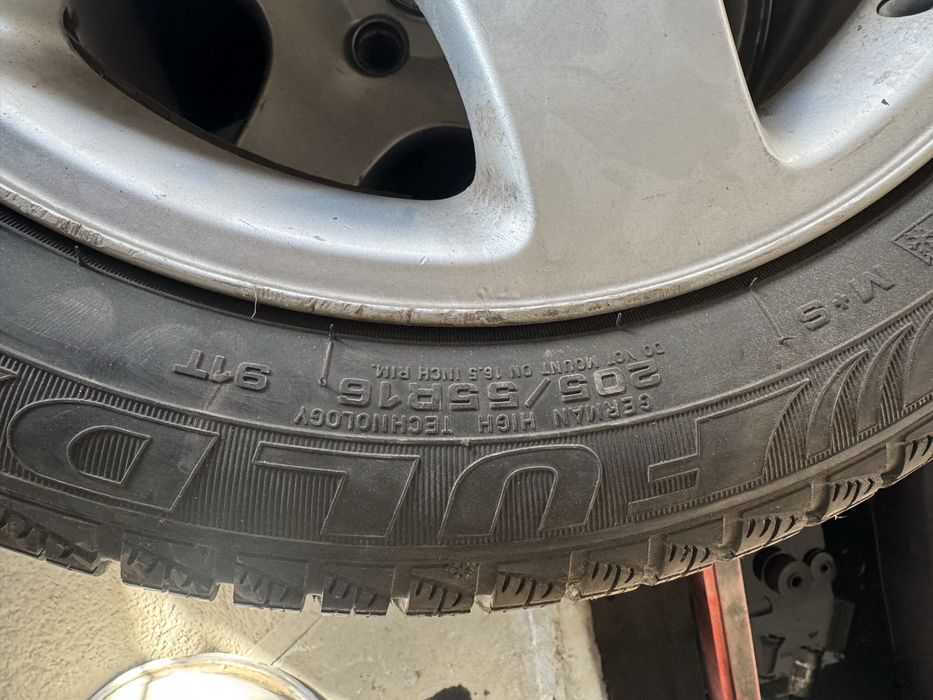 Джанти с гуми 16ки , 5х112