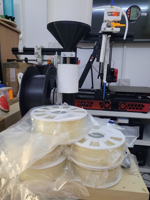 Rola Filament ABS, PET-G, PLA 1,75 Natural Alb Negru Pentru Imprimanta