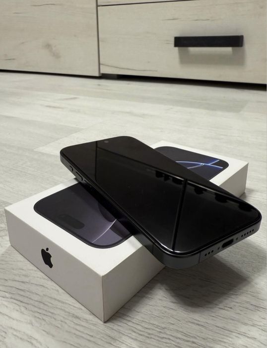 APPLE IPhone 15 PRO,