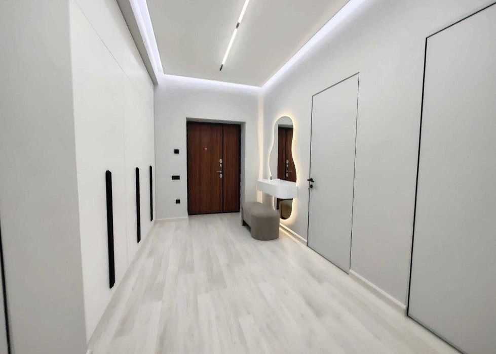 Квартира продается 2/5/8 на жк Parisien