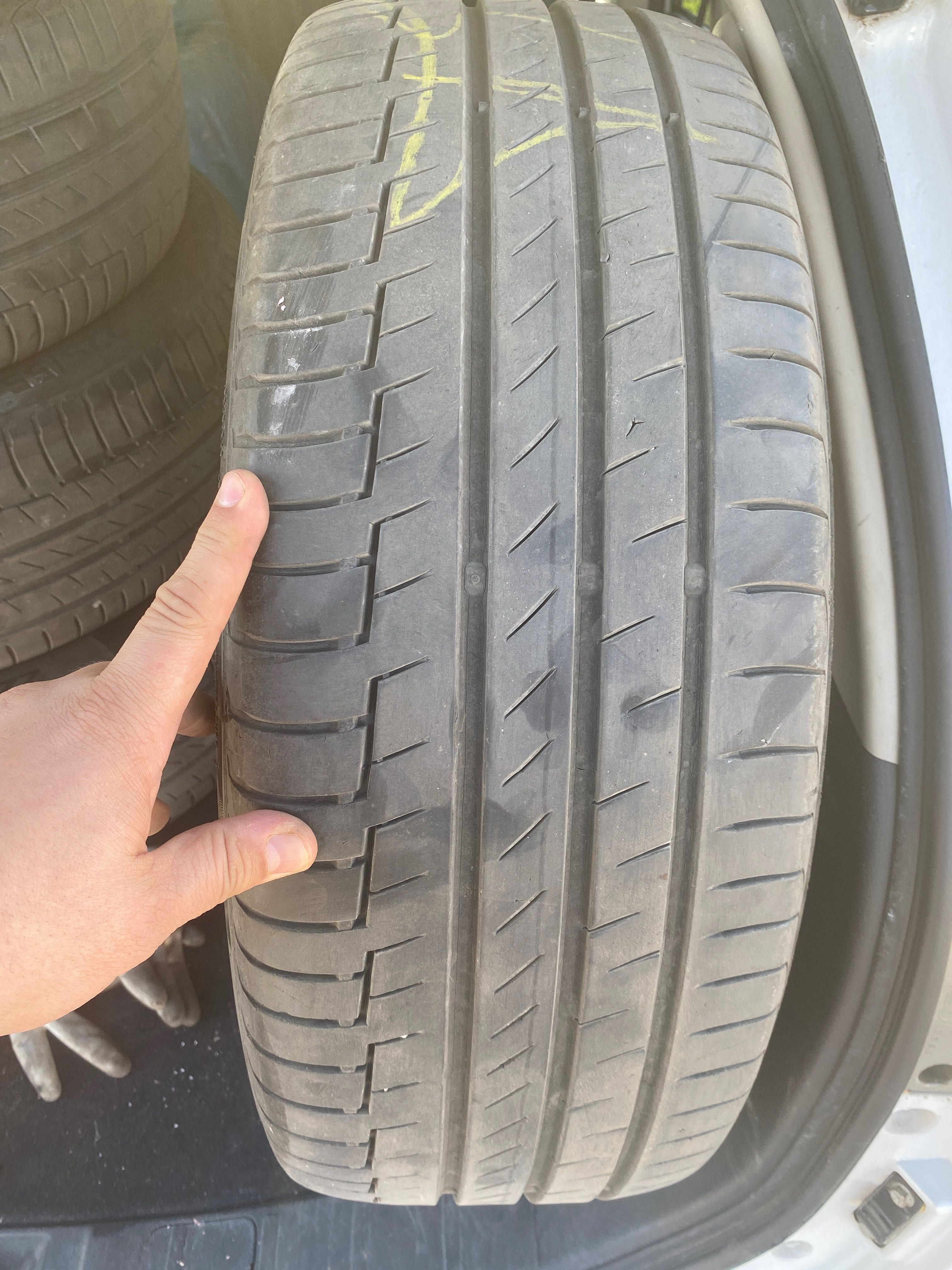 4х Continental 225/55/18 летни гуми