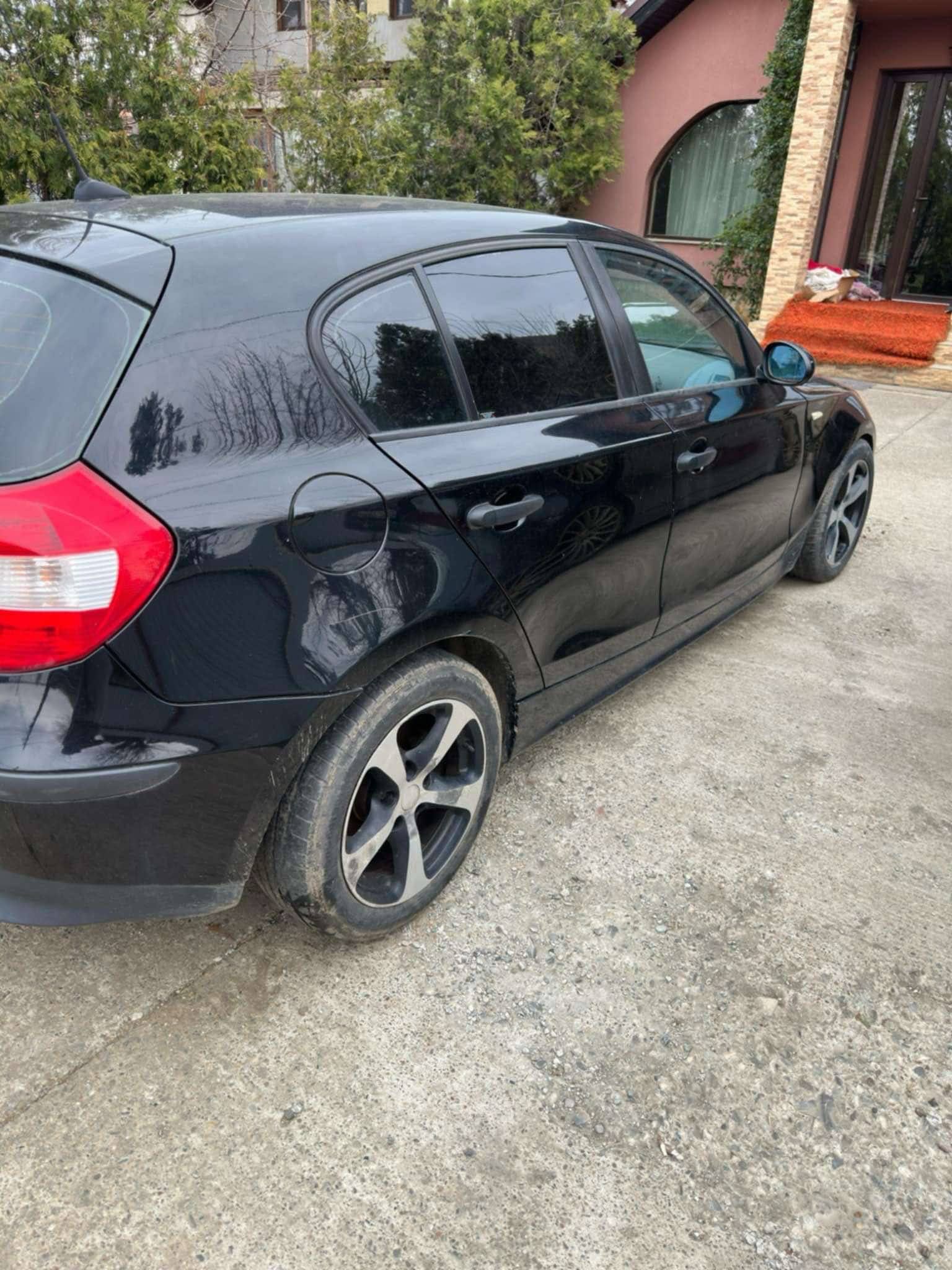 BMW seria 1, 2005
