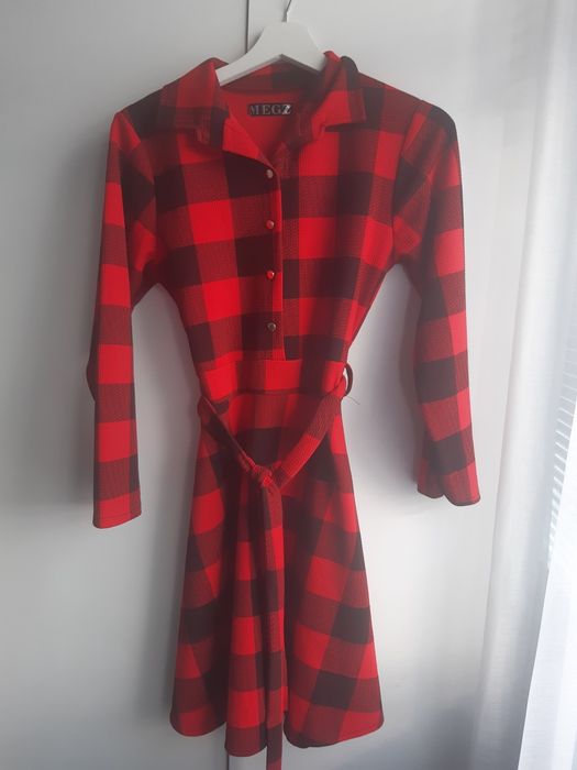 Рокля - необличана