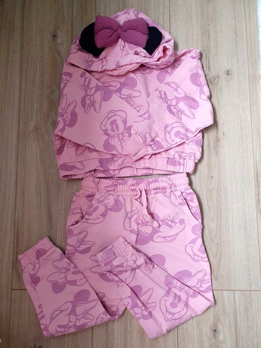 Hainute fetita marimea 104-110