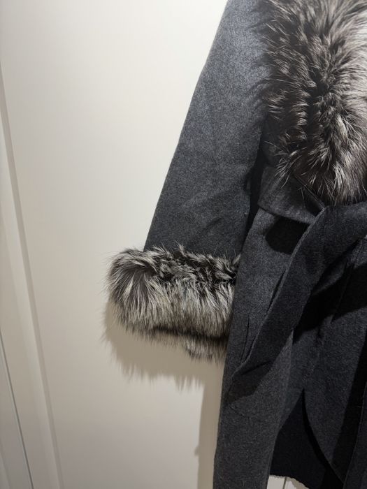 Ново палто кашмир и лисица