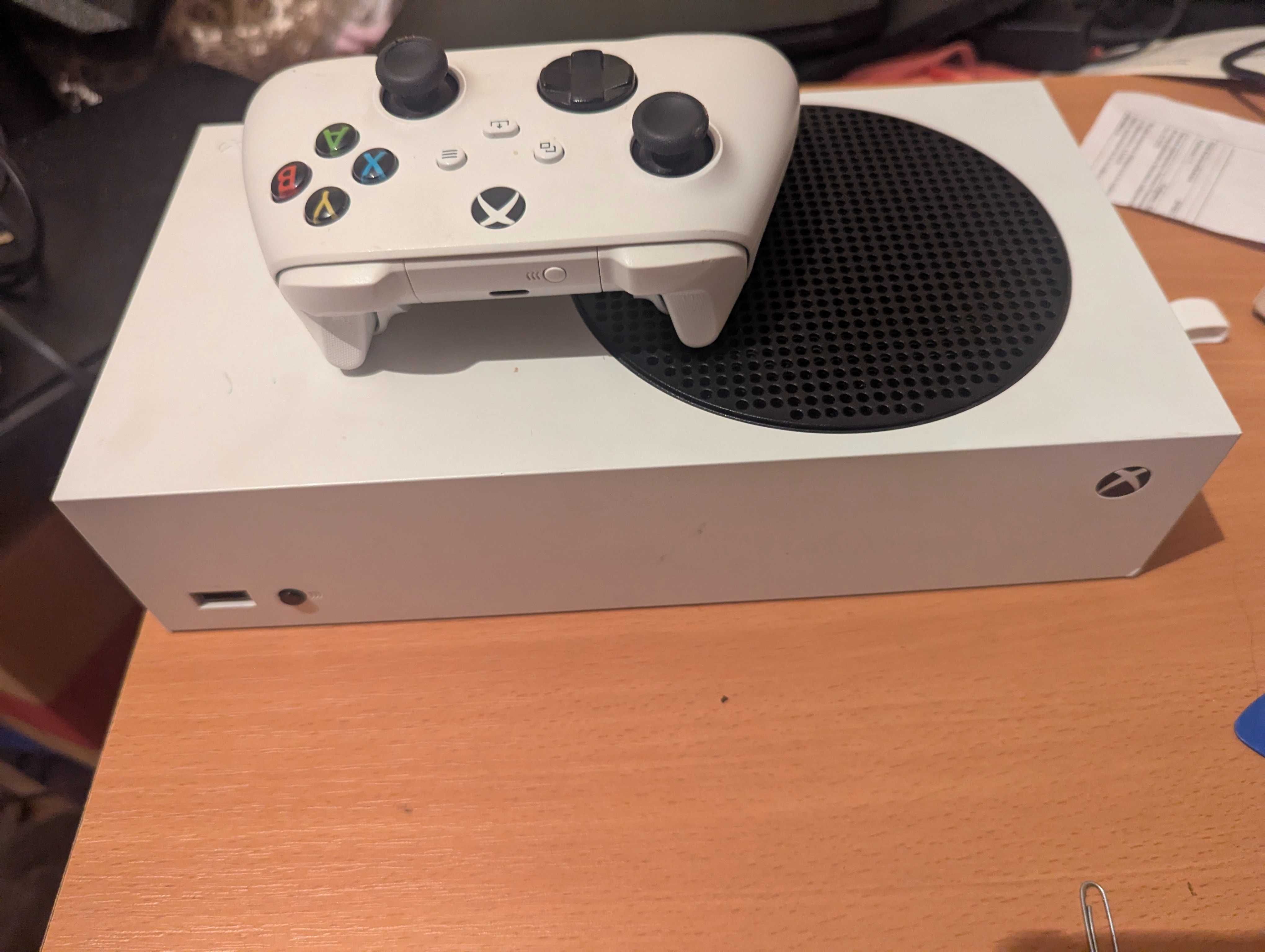 Xbox Series s с играми