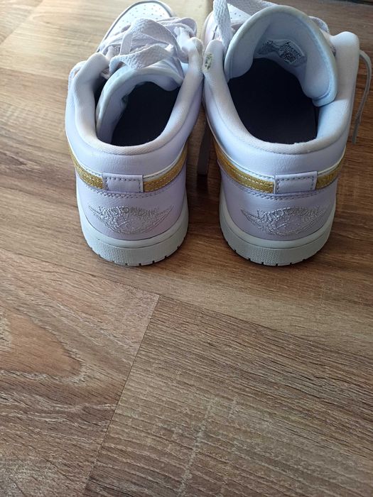 Дамски маратонки nike
