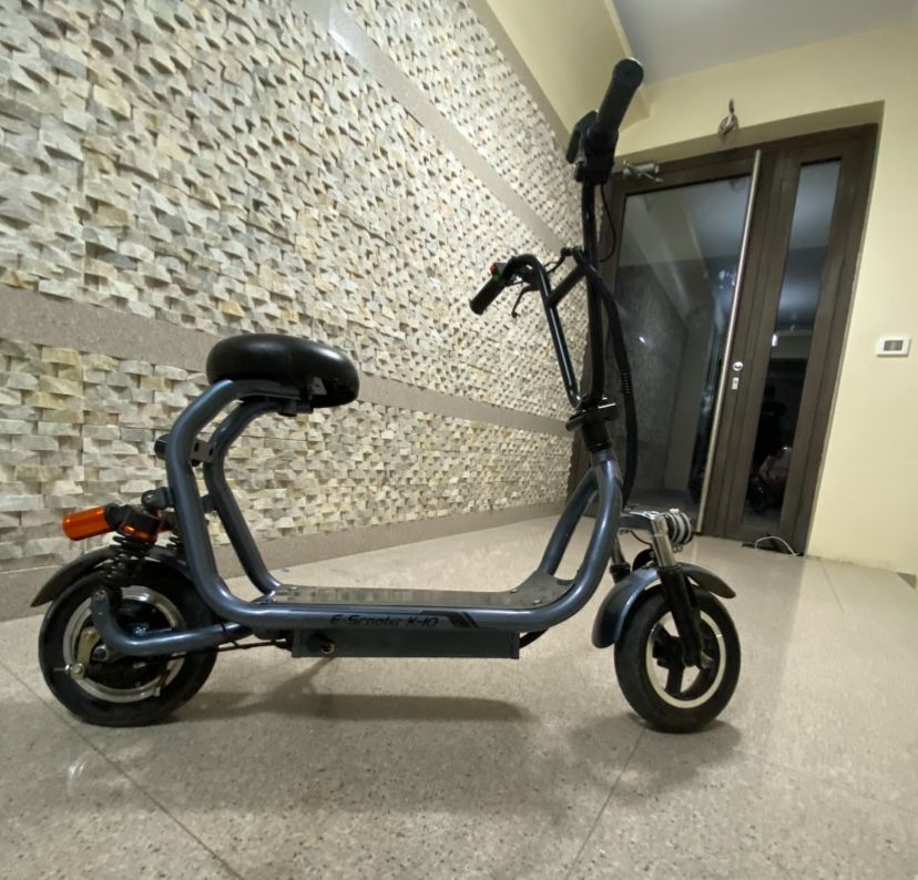 Motocicleta electrica Airwheel k10 Black, viteza maxima 25 km/h