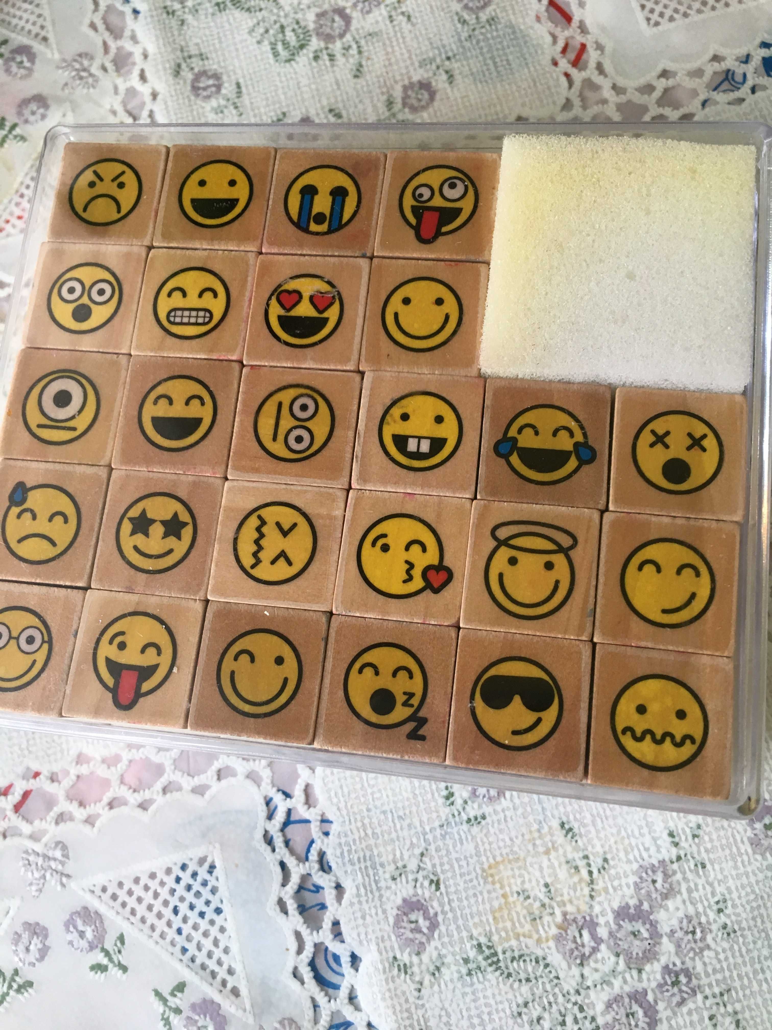 Stampile lemn Smiley Faces