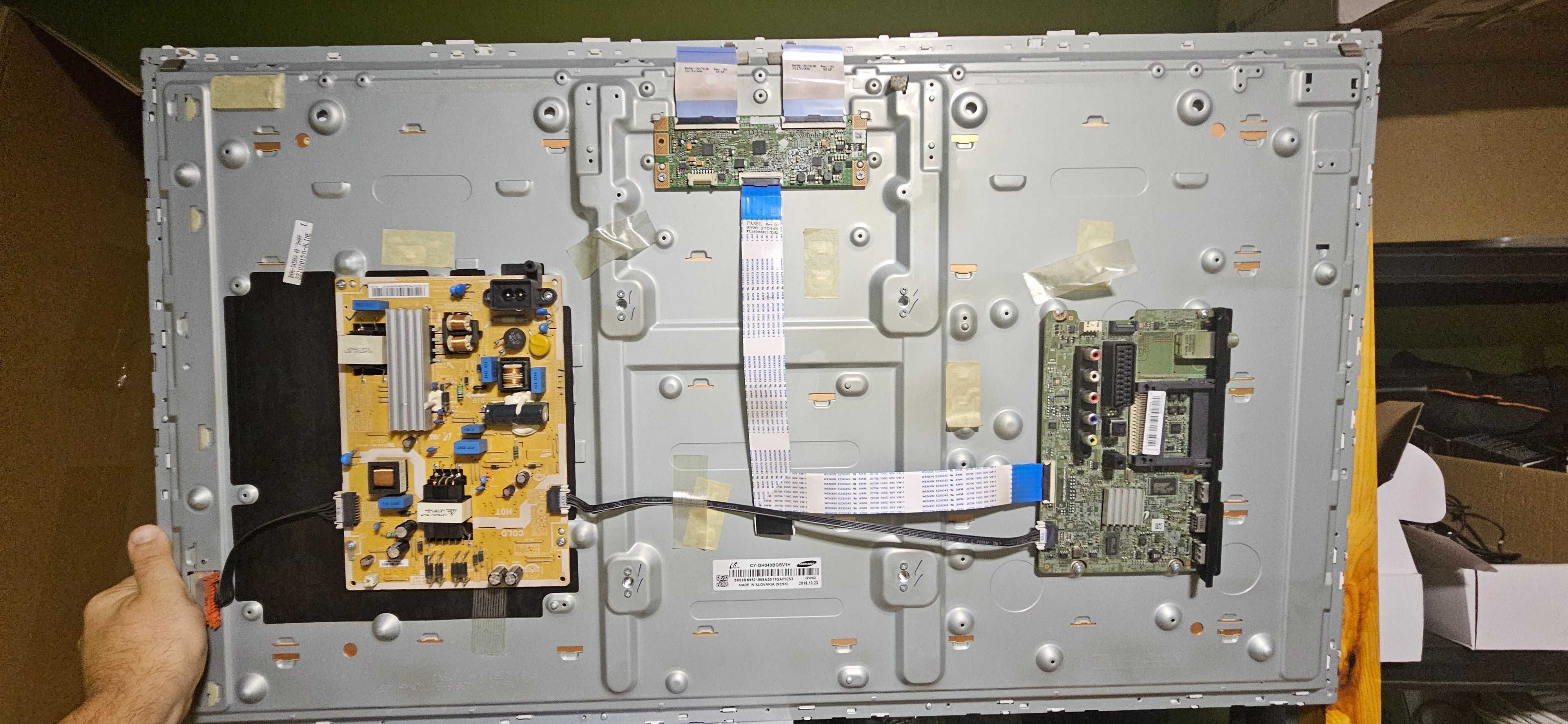 Части от телевизор Samsung UE40J5100AW 30 лв