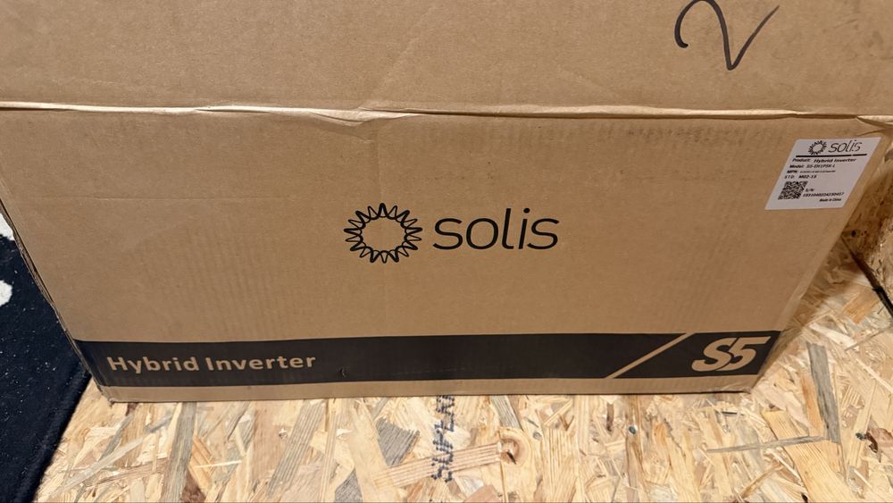 Invertor hibrid Solis S5-EH1P5K-L 5 kW monofazat NOU meter wifi