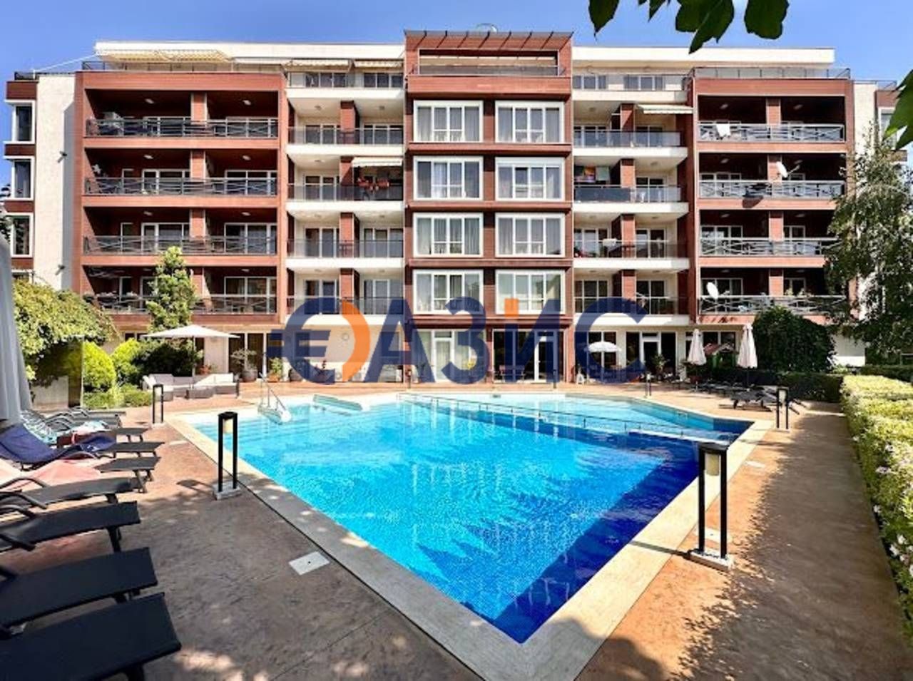 Продава се Тристаен апартамент в с. Равда, Област Бургас - 150 кв.м за 1734 €/кв.м - Снимка #4